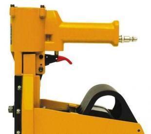 高效穩(wěn)定的工業(yè)利器 BOSTITCH D61ADC卷釘式氣動(dòng)封箱機(jī)解析